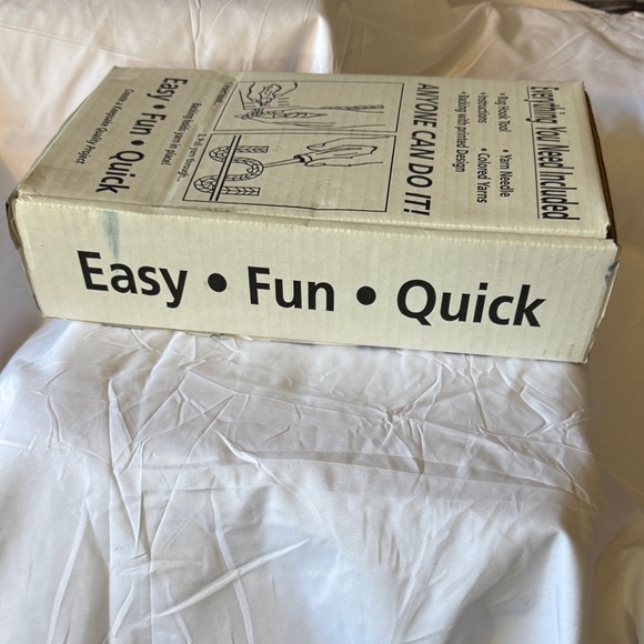 NASCAR Rug Hook Kit with Bold Black and Red Number 3 - Picture 6 of 7